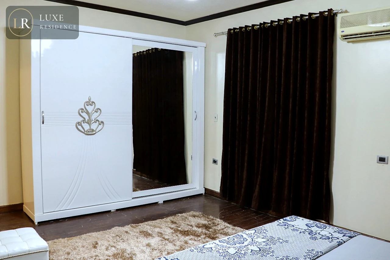 New Maadi 01 · photograph 12