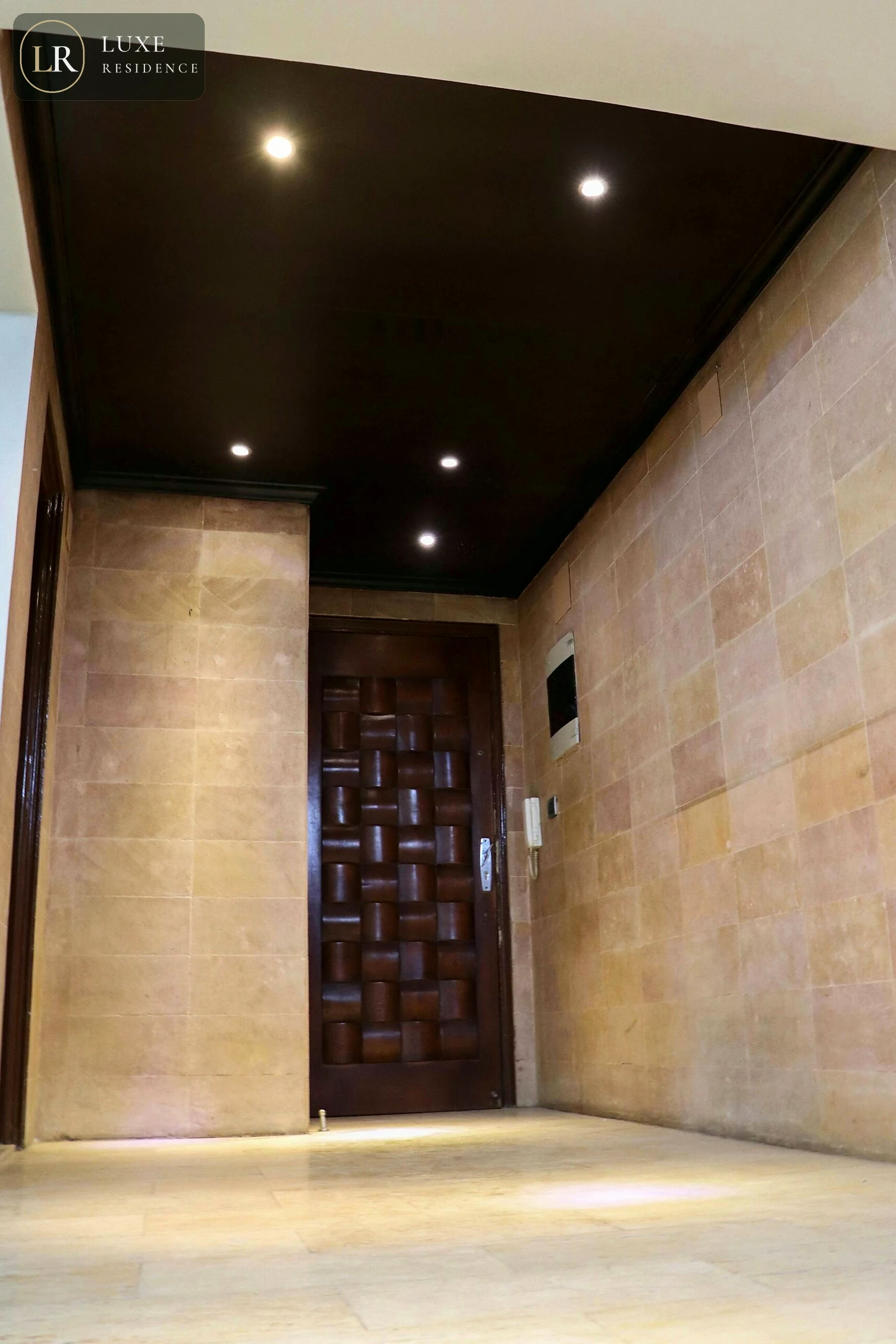 Patio Room 1
